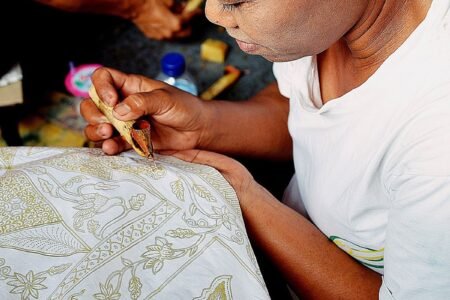Indonesia Batik Girl Artisans