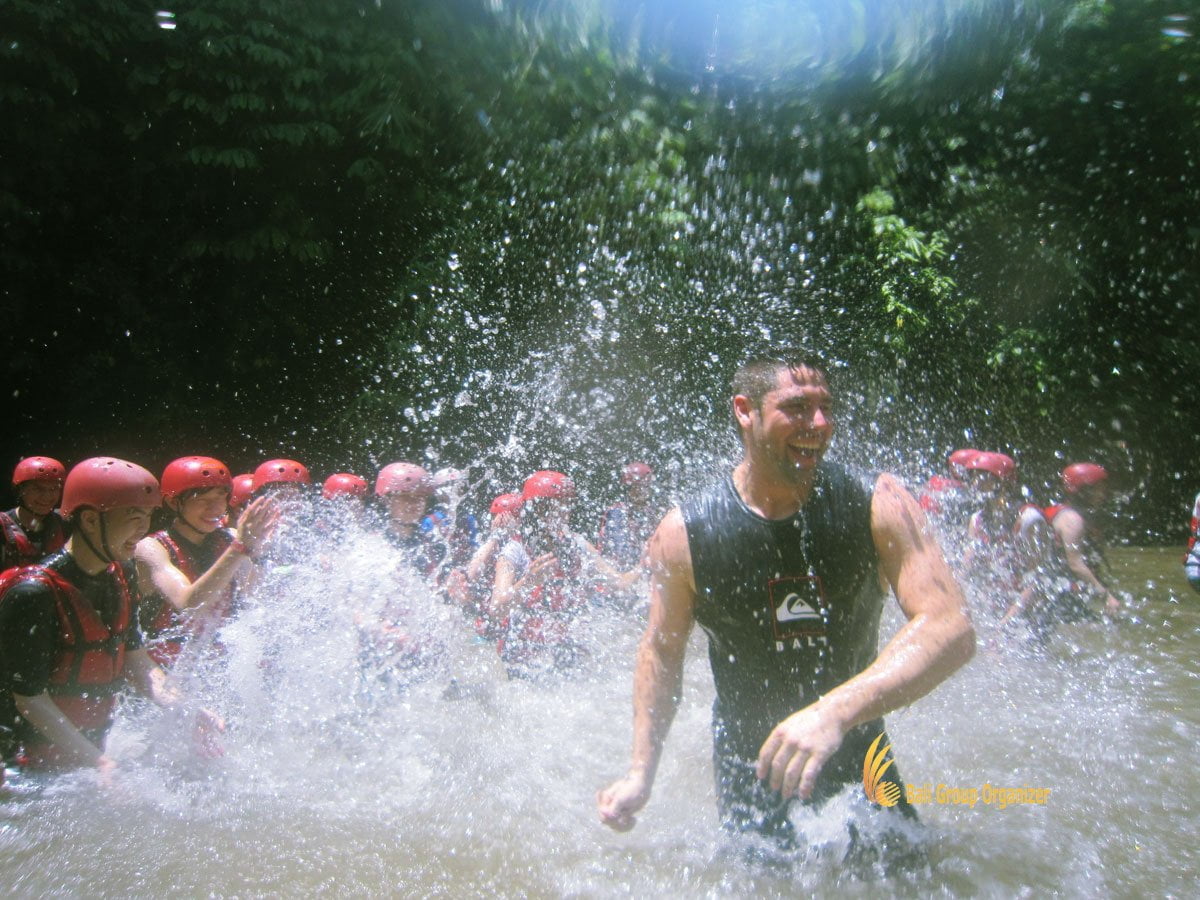 cais, cais hongkong, bali, bali education trips, rafting, river rafting, water flash