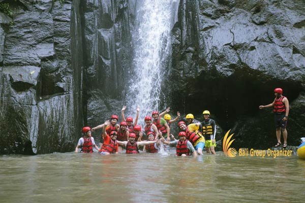 group rafting experience