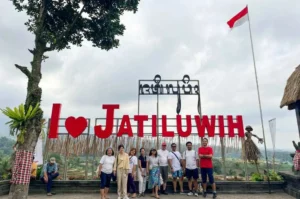 awo international group, vw safari, treasure hunt, bali team building, jatiluwih rice terrace, bali hidden gem, jatiluwih icon