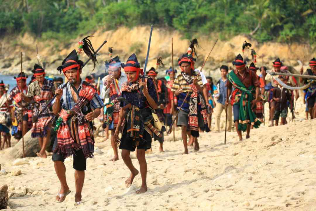 Festival Bau Nyale, Lombok Culture, Lombok Tourism, sade village, sasak people