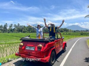 DBS Bank Posing with Rice Field Backdrop DBS Bank, Bali Team Building, Bali Event Organizer, Jatiluwih Rice Terrace