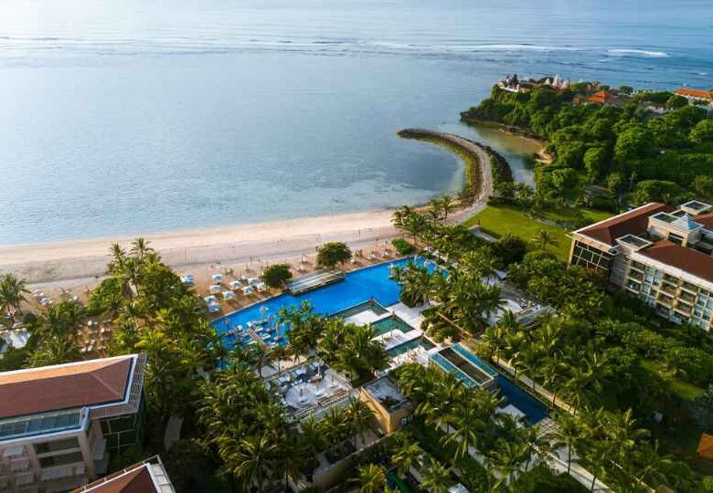 Beachfront Hotels Bali, Luxury Beachfront Resorts Bali, Best Beachfront Hotels in Bali, Bali Beach Resorts, Bali Oceanfront Hotels, Bali Resort Wedding Venues, Beachfront Accommodation Bali, Luxury Resorts in Bali, Bali Group Organizer
