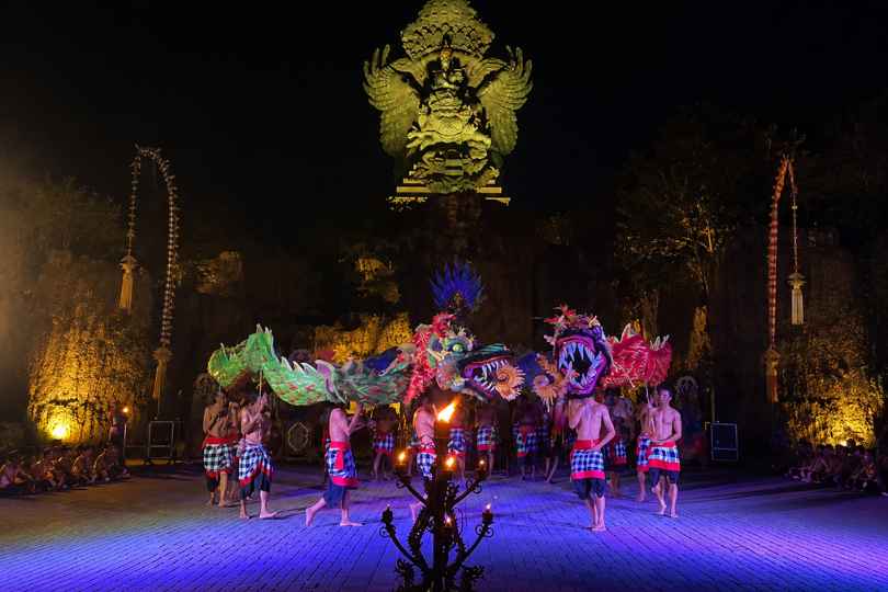 Kecak Dance Bali, Bali Cultural Experience, Bali Corporate Retreat, Bali Cultural Performance, Kecak Dance Uluwatu, Kecak Dance GWK, Bali Traditional Dance, Bali Gala Dinner Entertainment, Bali Group Organizer