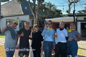 GBPN Indonesia participants smiling together after beach team building games in Sanur